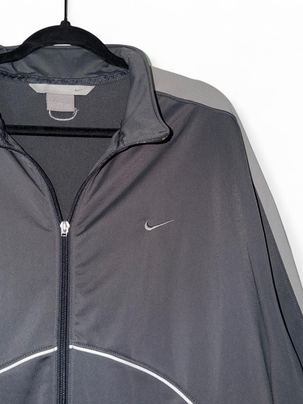 Vintage Y2K Nike gray track jacket size XXL